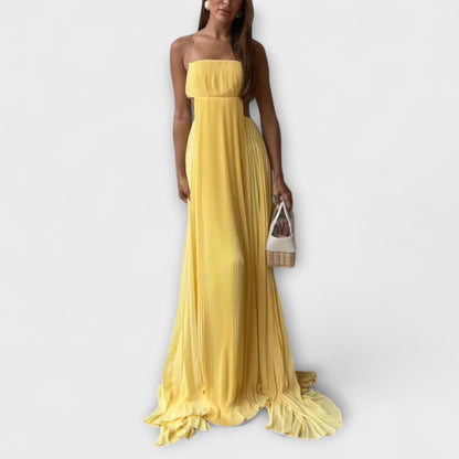 Chic Pleated Cutout Maxi Dress for Any Occasion