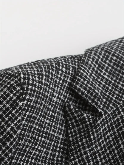 Men’s Slim Fit Check Blazer for Smart Casual Events